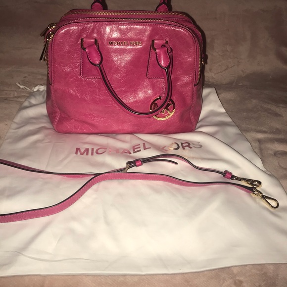 BEAUTIFUL MICHAEL KORS BAG - Picture 5 of 7